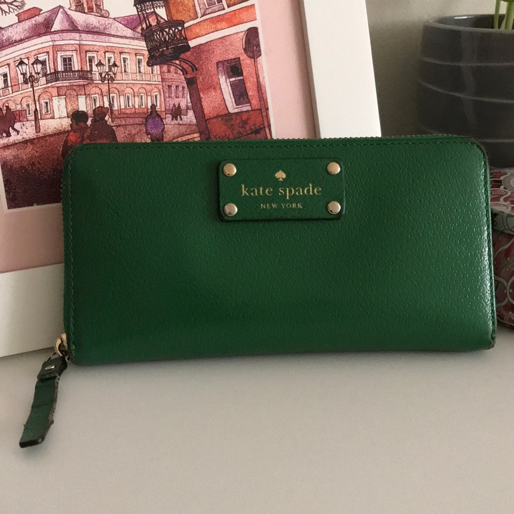 Kate Spade Zipper Wallet (Emerald Green)
